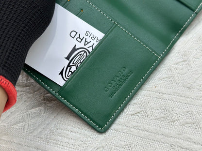 Grenelle Passport Cover