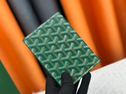 Grenelle Passport Cover